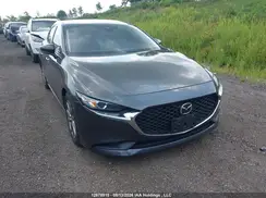 JM1BPBCM4K1126809 2019 MAZDA 3