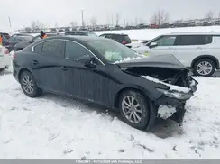 JM1BPBCM9K1115093 2019 MAZDA 3