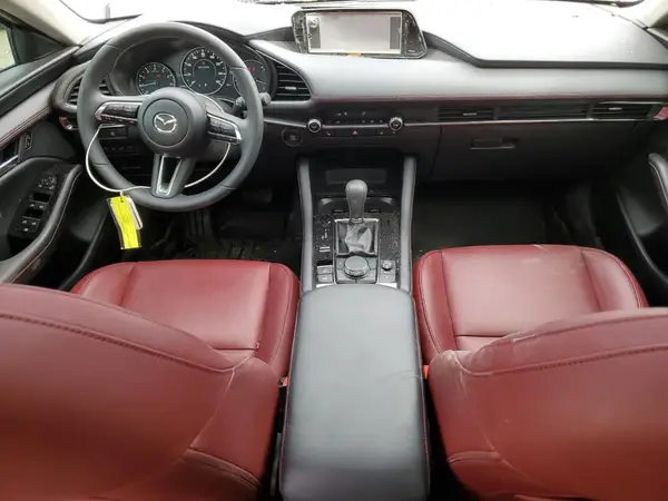 JM1BPBCM9S1766448 2025 MAZDA 3 - Image 8