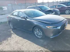 JM1BPBCM9S1798915 2025 MAZDA 3