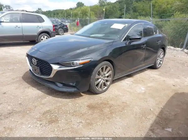 JM1BPBDLXM1329857 2021 MAZDA 3 - Image 2