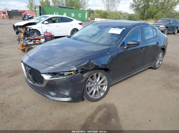 JM1BPBDM6K1135770 2019 MAZDA 3 - Image 2