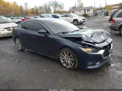 JM1BPBDM8K1132370 2019 MAZDA 3