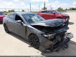JM1BPBDM8K1133177 2019 MAZDA 3