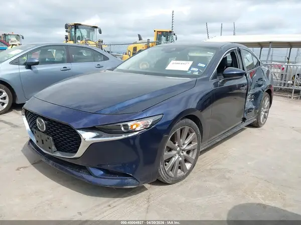 JM1BPBDMXK1116011 2019 MAZDA 3 - Image 2