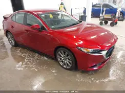JM1BPBDMXK1121452 2019 MAZDA 3