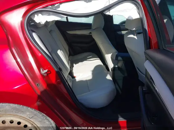 JM1BPBDMXK1147064 2019 MAZDA 3 - Image 8