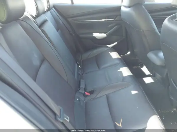 JM1BPBEM0K1132782 2019 MAZDA 3 - Image 8