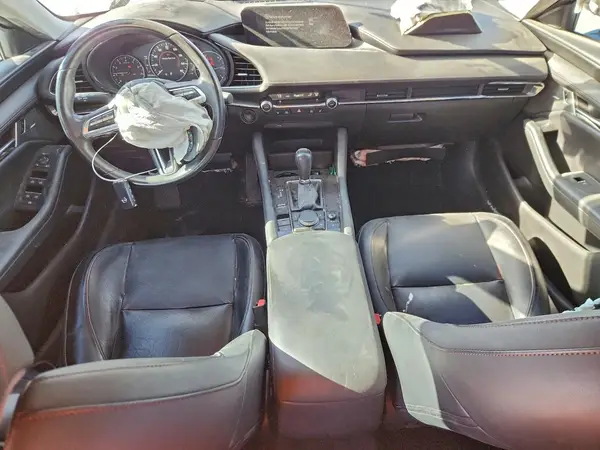 JM1BPBEM3K1133425 2019 MAZDA 3 - Image 8