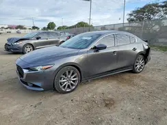 JM1BPBEM8K1120041 2019 MAZDA 3