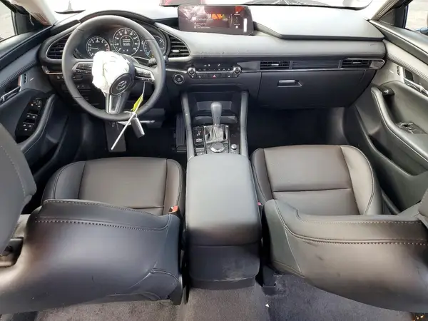 JM1BPBEY3T1879037 2026 MAZDA 3 - Image 8