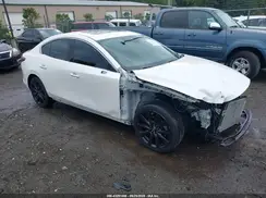 JM1BPBEY6M1316596 2021 MAZDA 3