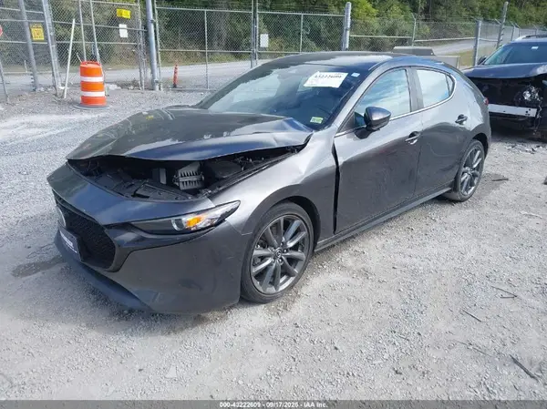 JM1BPBJM0K1138541 2019 MAZDA 3 - Image 2