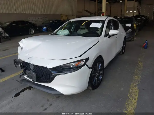 JM1BPBJM1K1129816 2019 MAZDA 3 - Image 2