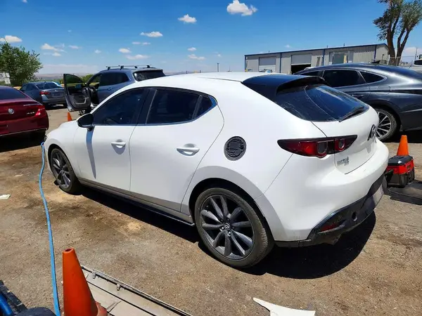 JM1BPBJM2K1125189 2019 MAZDA 3 - Image 2