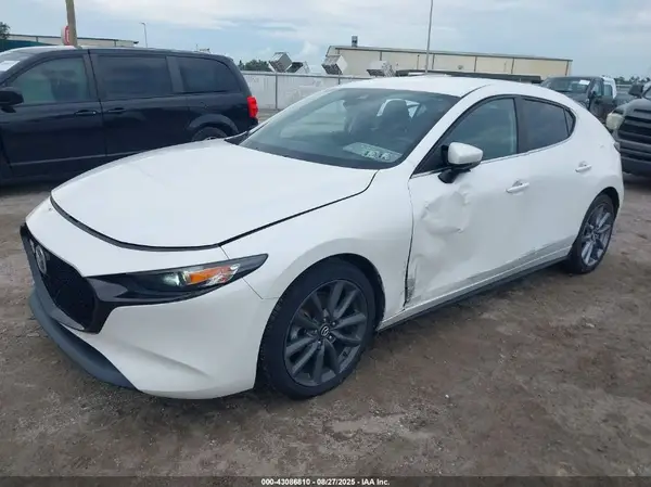 JM1BPBJM3K1132488 2019 MAZDA 3 - Image 2