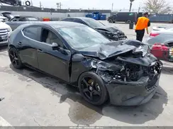 JM1BPBJM6K1123624 2019 MAZDA 3