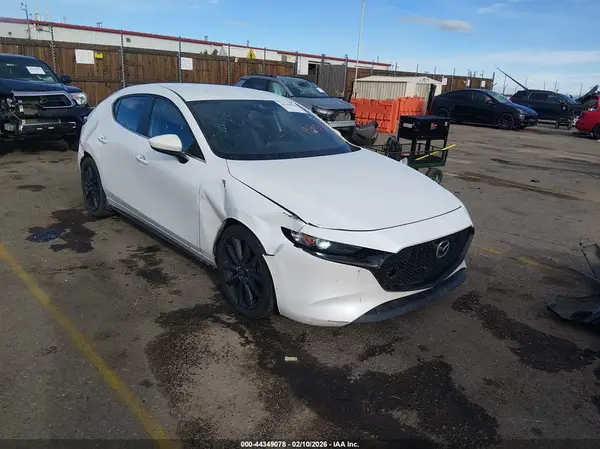 JM1BPBJM9K1124024 2019 MAZDA 3 - Image 1