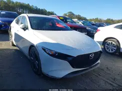 JM1BPBJMXK1124453 2019 MAZDA 3