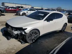JM1BPBJY2M1339587 2021 MAZDA 3