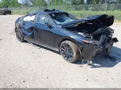JM1BPBJY2M1339945 2021 MAZDA 3