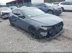JM1BPBJY4M1335377 2021 MAZDA 3