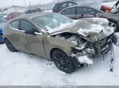 JM1BPBJY4S1755301 2025 MAZDA 3