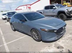 JM1BPBJY5M1311069 2021 MAZDA 3