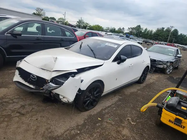 JM1BPBJY7M1328049 2021 MAZDA 3 - Image 1