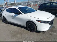JM1BPBJY8N1517424 2022 MAZDA 3