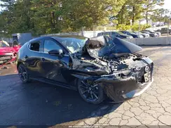 JM1BPBJY9M1347959 2021 MAZDA 3