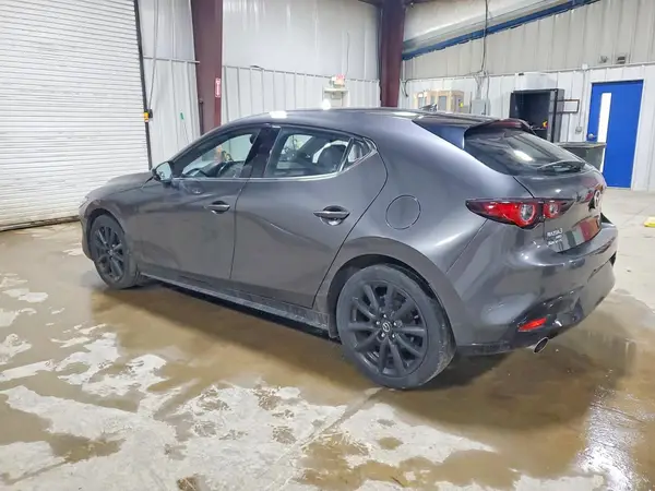 JM1BPBJYXN1521894 2022 MAZDA 3 - Image 2