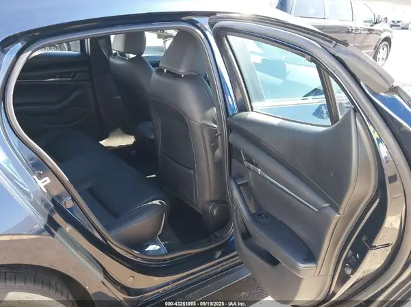 JM1BPBKL5M1333351 2021 MAZDA 3 - Image 8