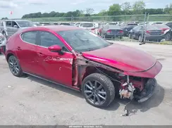 JM1BPBKL5M1338548 2021 MAZDA 3