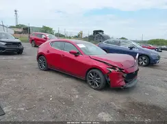 JM1BPBLL0M1343221 2021 MAZDA 3