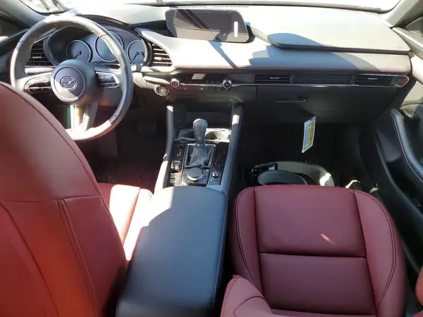 JM1BPBLL0T1860078 2026 MAZDA 3 - Image 8