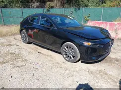 JM1BPBLL3M1339390 2021 MAZDA 3