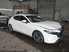 JM1BPBLL4M1343948 2021 MAZDA 3