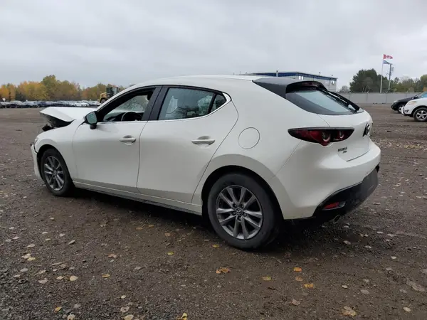JM1BPBLL5N1517916 2022 MAZDA 3 - Image 2