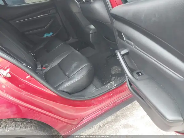 JM1BPBLM0L1158190 2020 MAZDA 3 - Image 8