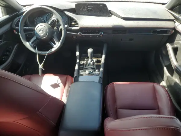 JM1BPBLM0R1715284 2024 MAZDA 3 - Image 8