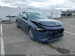 JM1BPBLM2R1718333 2024 MAZDA 3
