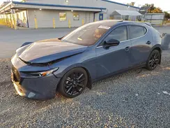 JM1BPBLM3S1750925 2025 MAZDA 3