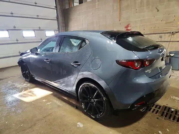 JM1BPBLM4R1702764 2024 MAZDA 3 - Image 2