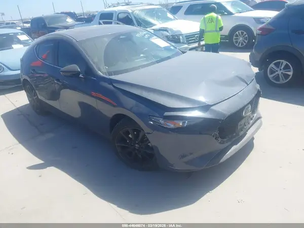 JM1BPBLM4S1750030 2025 MAZDA 3 - Image 1