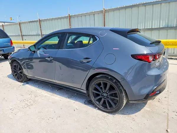 JM1BPBLM6R1704256 2024 MAZDA 3 - Image 2