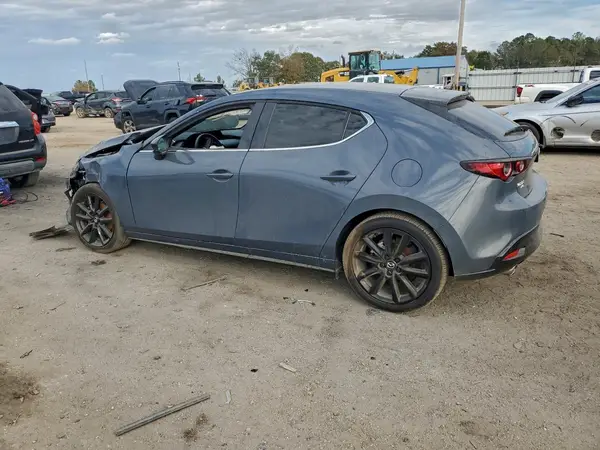 JM1BPBLM6R1718562 2024 MAZDA 3 - Image 2