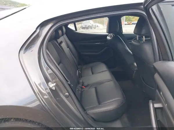 JM1BPBLM7L1158025 2020 MAZDA 3 - Image 8