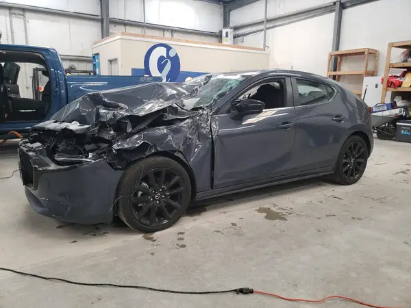 JM1BPBLM7R1710163 2024 MAZDA 3 - Image 1
