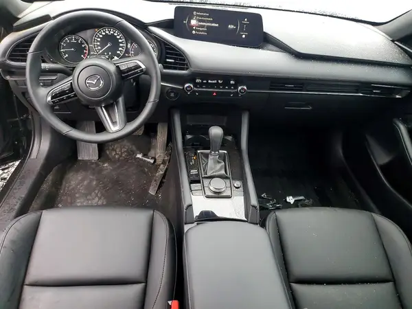 JM1BPBLM7S1794975 2025 MAZDA 3 - Image 8